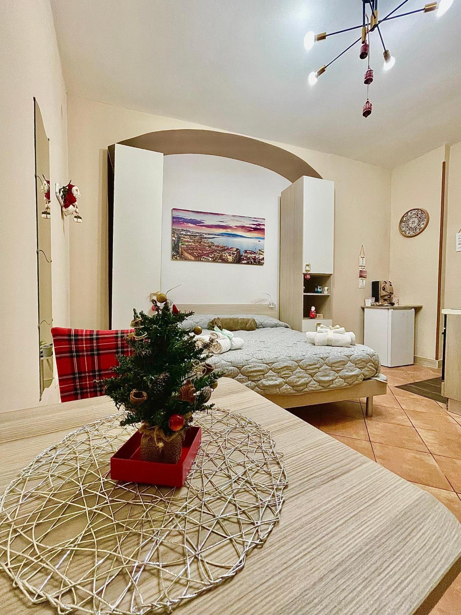 Materday Apartment Naples Exterior photo